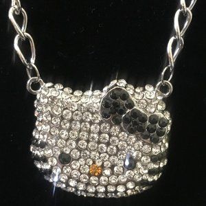 XLARGE HELLO KITTY BLACK BOW CRYSTAL NECKLACE